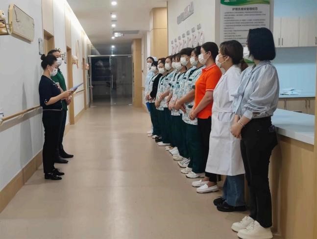 疫情防控不松懈，應(yīng)急演練筑防線