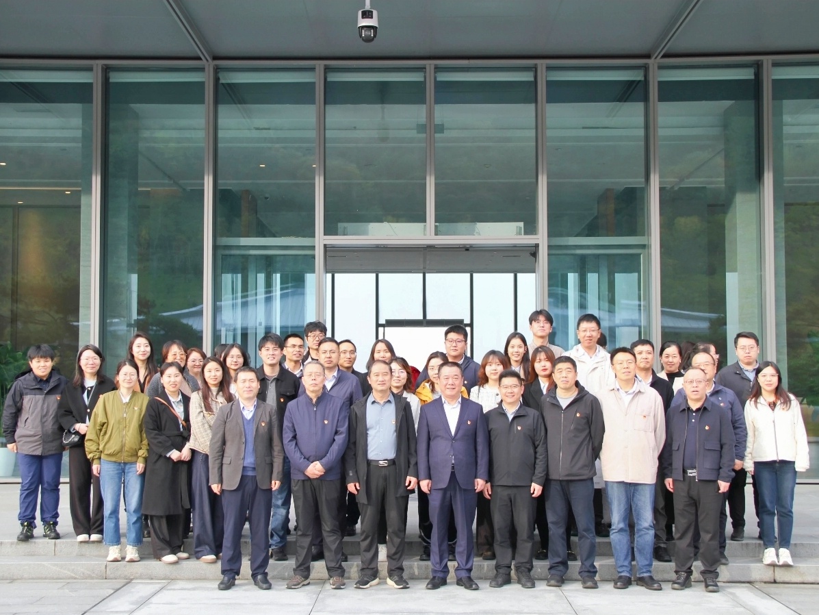 西安投資控股與市財政局相關(guān)黨支部聯(lián)合開展黨團(tuán)共建主題活動